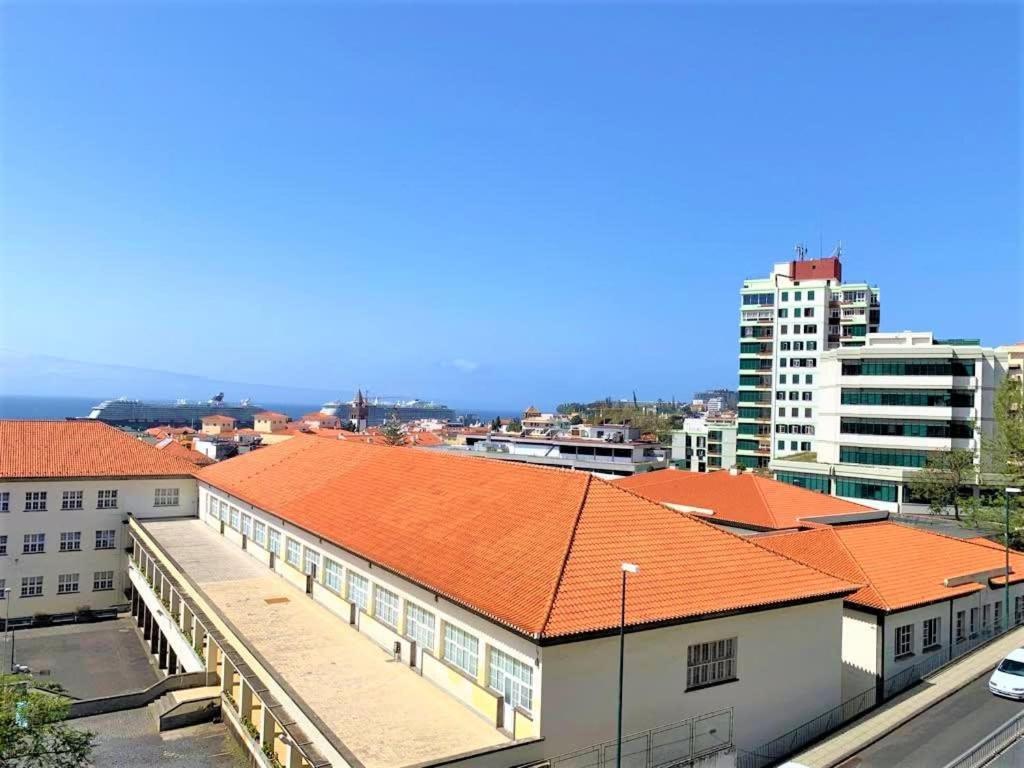 Madeira, 3 Bedroom Apartment With Ocean Views In Funchal 外观 照片
